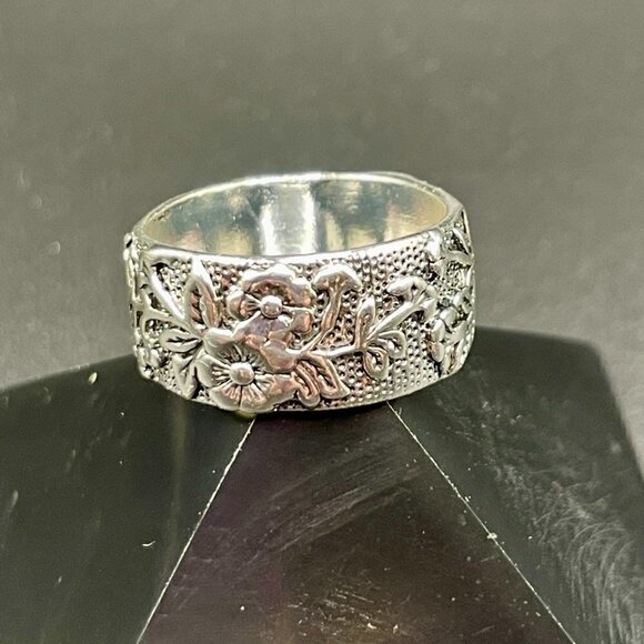 Boho Hummingbird and Flowers Band Ring #1219 - Picture 5 of 7